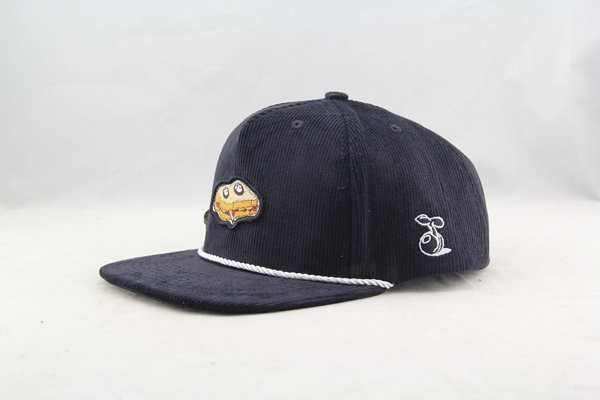 snapback cap