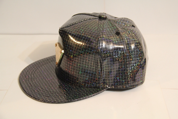 snapback cap