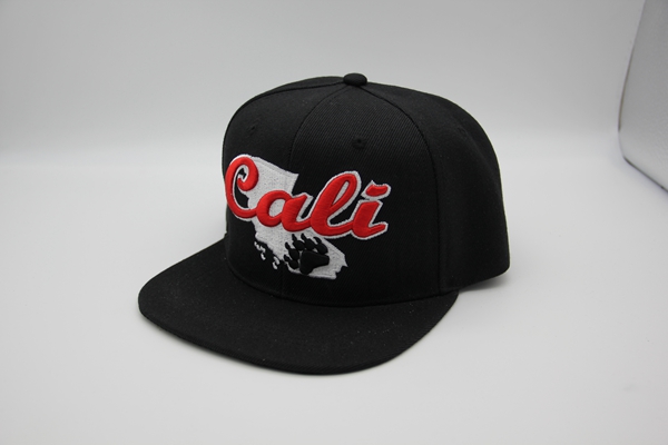 snapback cap