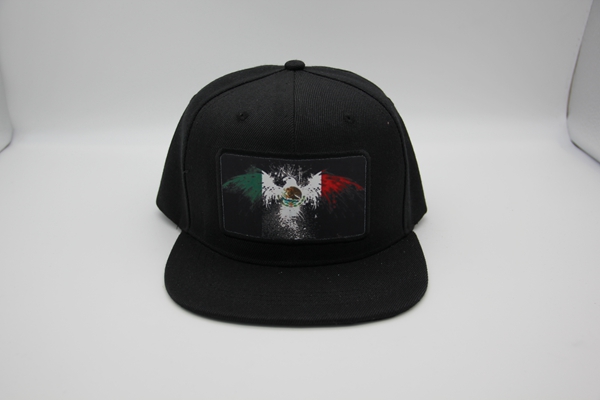 snapback cap