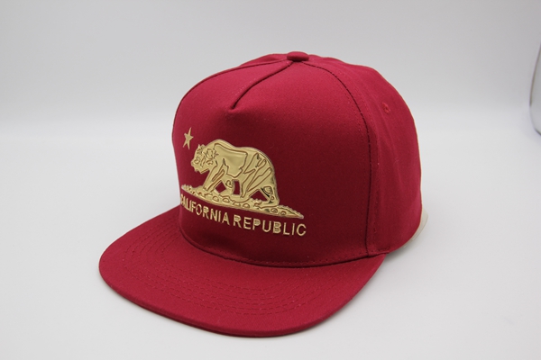 snapback cap
