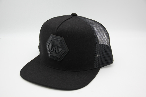 snapback cap